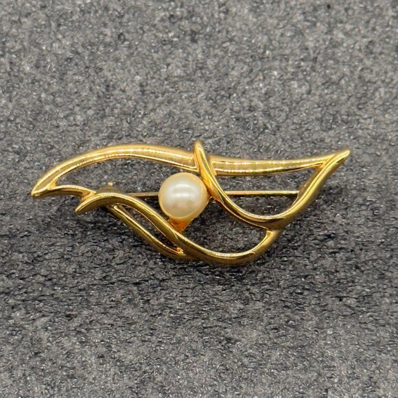 Vintage Napier Brooch Gold Tone Faux Pearl Pin - Picture 1 of 9